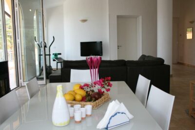 Villa Karillos con Piscina a Marina di Camerota