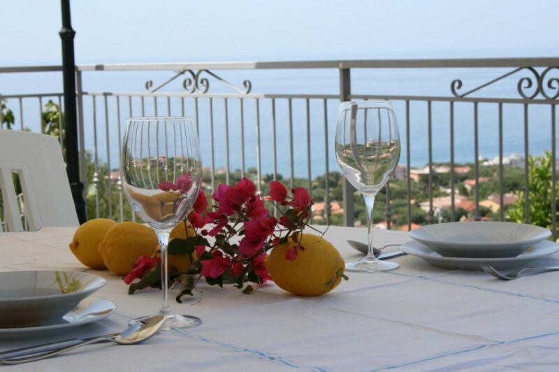 Villa Karillos con Piscina a Marina di Camerota